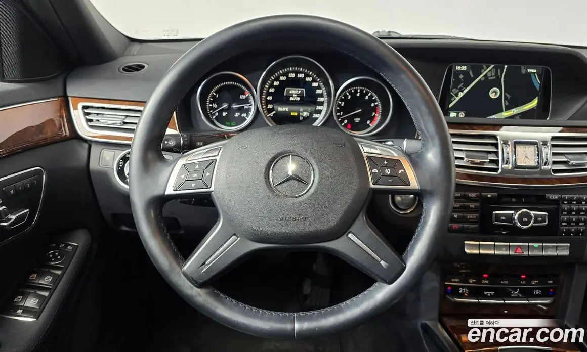 Mercedes-Benz E-Class 2013 3.5 автомат (гидро), фото 13