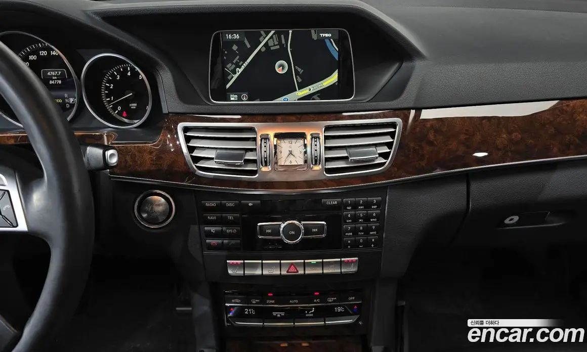 Mercedes-Benz E-Class 2013 3.5 автомат (гидро), фото 14