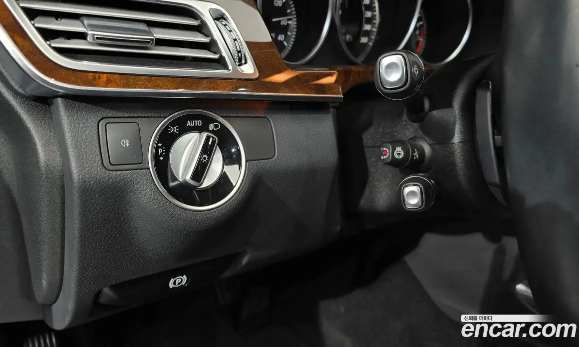 Mercedes-Benz E-Class 2013 3.5 автомат (гидро), фото 17