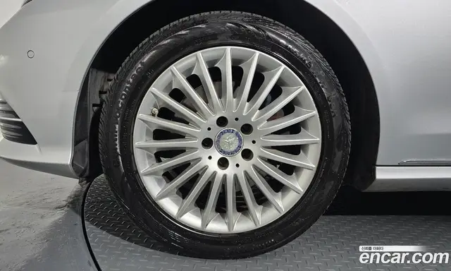 Mercedes-Benz E-Class 2013 3.5 автомат (гидро), миниатюра 5