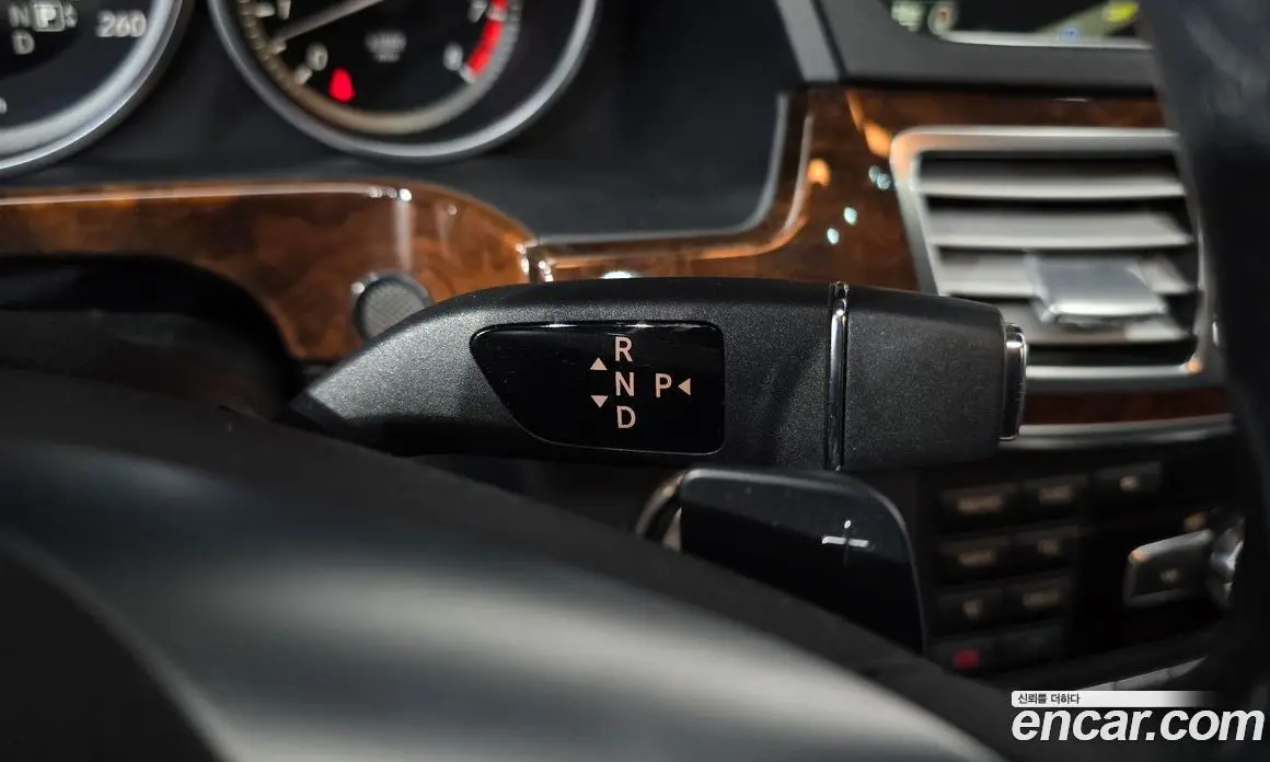 Mercedes-Benz E-Class 2013 3.5 автомат (гидро), фото 9