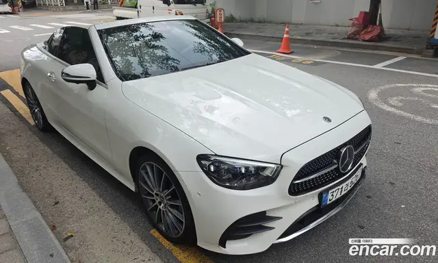Mercedes-Benz E-Class 2021 3.0 автомат (гидро), миниатюра 2