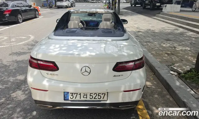 Mercedes-Benz E-Class 2021 3.0 автомат (гидро), миниатюра 5
