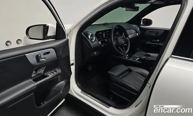 Mercedes-Benz GLB-Class 2021 1.9 автомат (гидро), миниатюра 10