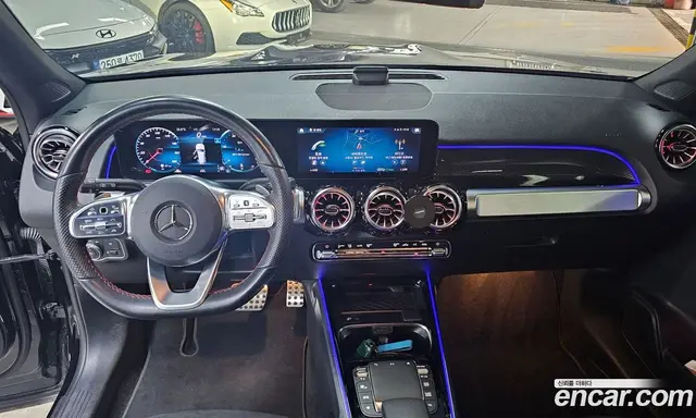 Mercedes-Benz GLB-Class 2023 2.0 автомат (гидро), миниатюра 11
