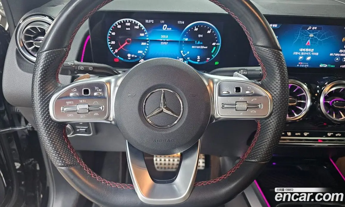 Mercedes-Benz GLB-Class 2023 2.0 автомат (гидро), фото 9