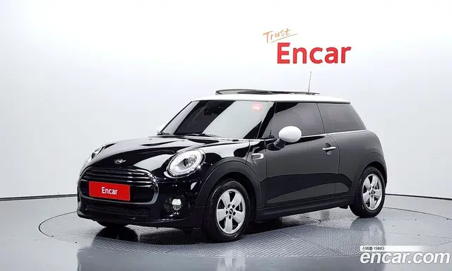 Mini Cooper, 2017, 107 414 км