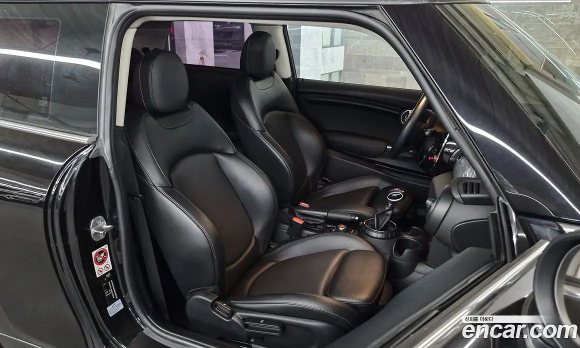 Mini Cooper 2017 1.5 автомат (гидро), фото 11 Mini Cooper 2017 1.5 автомат (гидро), фото 11