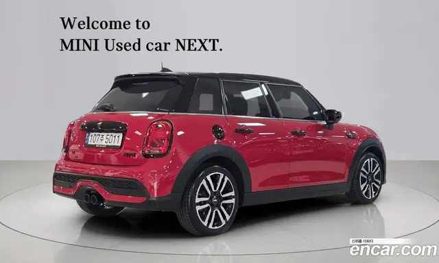 Mini Cooper 2024 2.0 автомат (гидро), миниатюра 2 Mini Cooper 2024 2.0 автомат (гидро), миниатюра 2