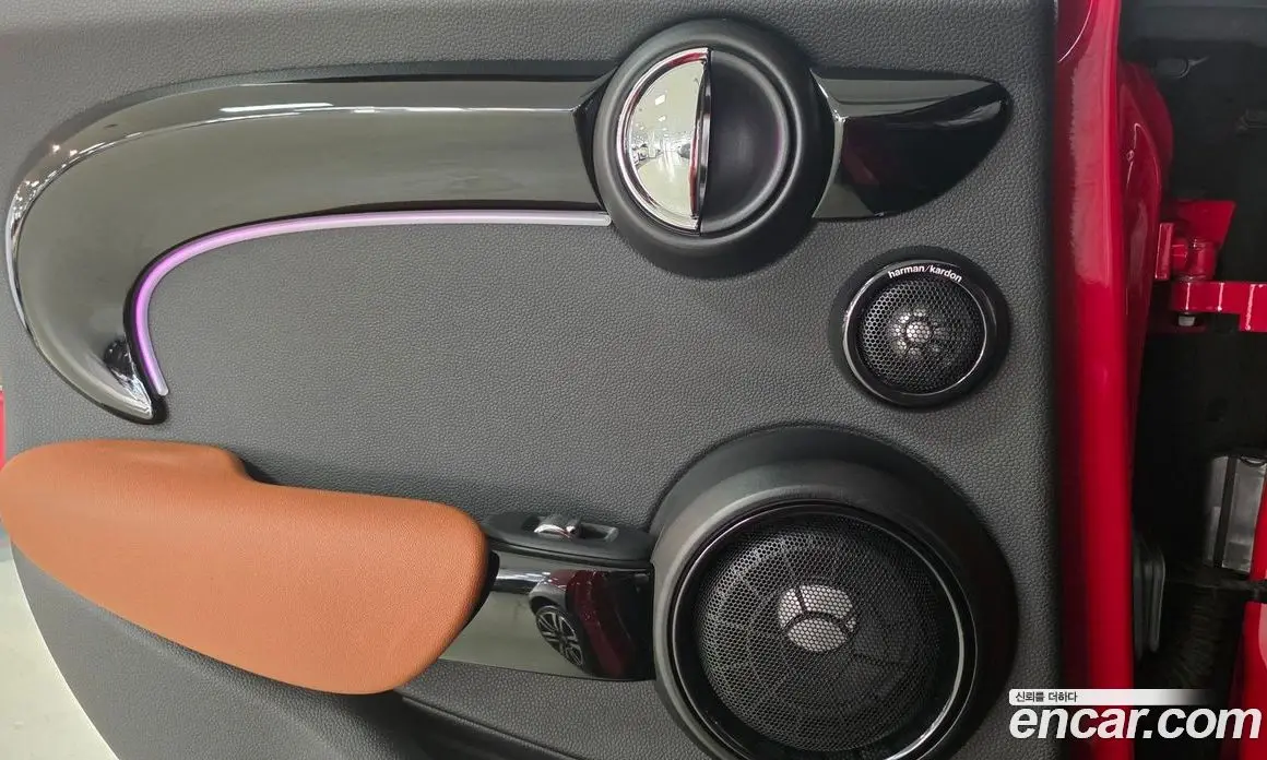 Mini Cooper 2024 2.0 автомат (гидро), фото 19 Mini Cooper 2024 2.0 автомат (гидро), фото 19