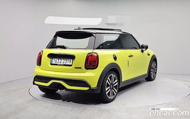 Mini Cooper 2024 2.0 автомат (гидро), миниатюра 2