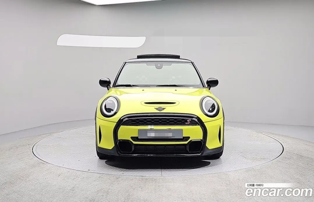 Mini Cooper 2024 2.0 автомат (гидро), фото 3