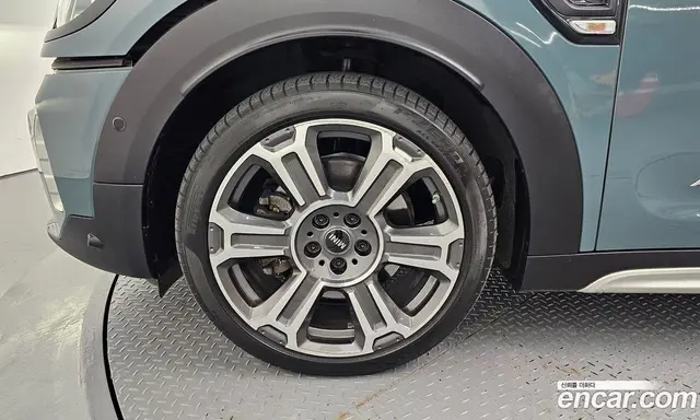 Mini Countryman 2021 2.0 автомат (гидро), миниатюра 5
