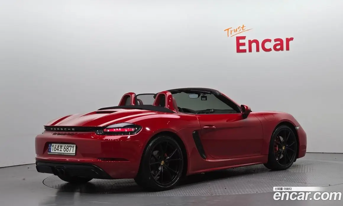 Porsche 718 2018 2.5 автомат (гидро), фото 2 Porsche 718 2018 2.5 автомат (гидро), фото 2
