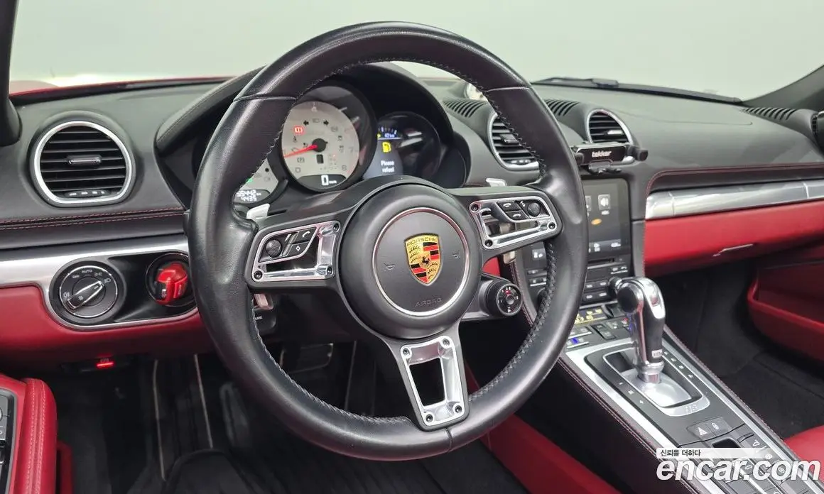 Porsche 718 2018 2.5 автомат (гидро), фото 13 Porsche 718 2018 2.5 автомат (гидро), фото 13