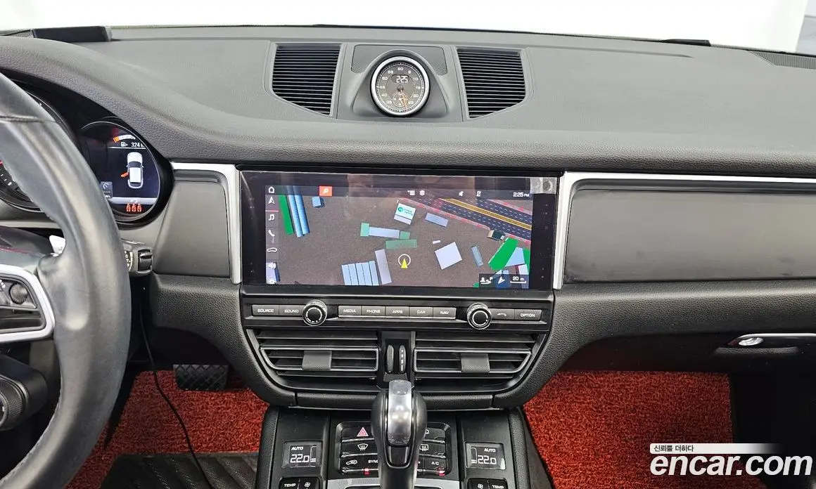 Porsche Macan 2019 2.0 автомат (гидро), фото 14 Porsche Macan 2019 2.0 автомат (гидро), фото 14