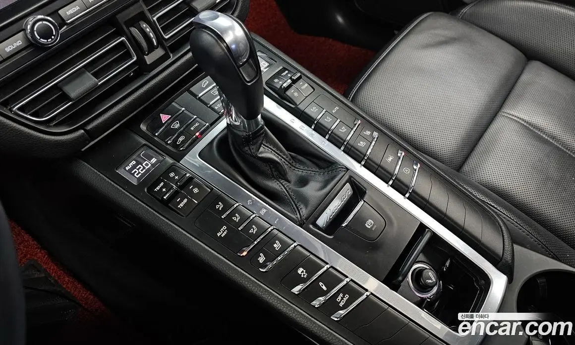 Porsche Macan 2019 2.0 автомат (гидро), фото 9 Porsche Macan 2019 2.0 автомат (гидро), фото 9