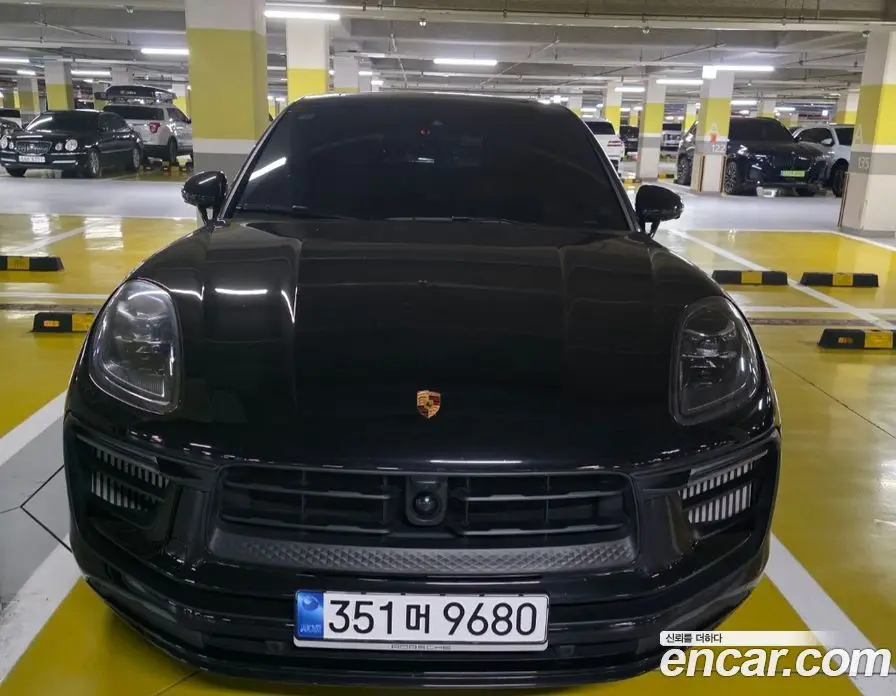 Porsche Macan 2022 2.9 автомат (гидро), фото 1 Porsche Macan 2022 2.9 автомат (гидро), фото 1