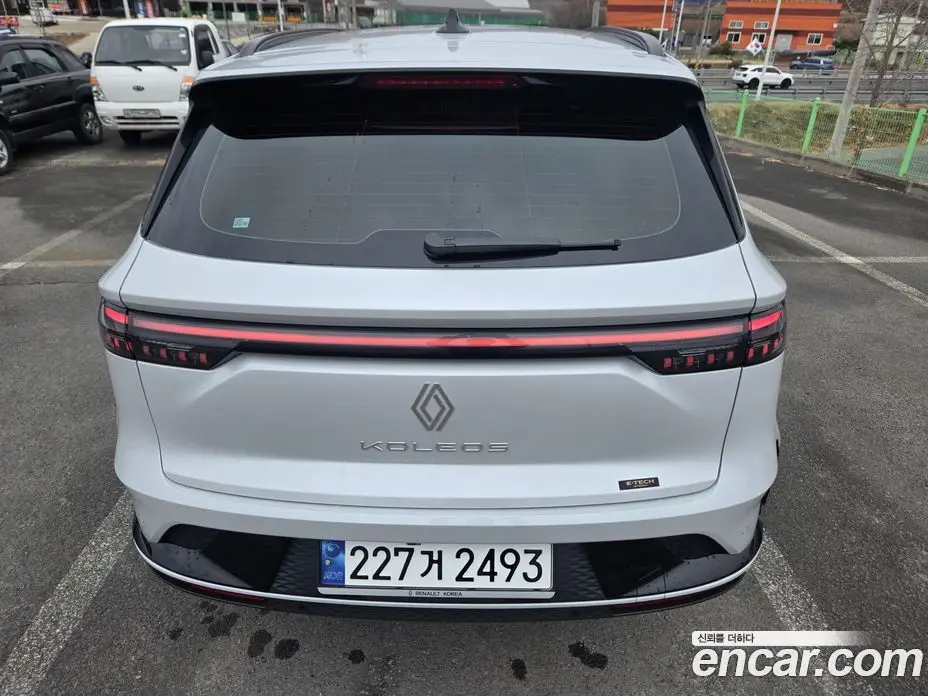 Renault (Samsung) Grand Koleos 2025 1.5 автомат (гидро), фото 4 Renault (Samsung) Grand Koleos 2025 1.5 автомат (гидро), фото 4