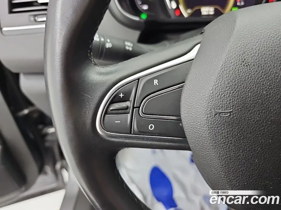 Renault (Samsung) QM6 2019 2.0 автомат (гидро), фото 16 Renault (Samsung) QM6 2019 2.0 автомат (гидро), фото 16