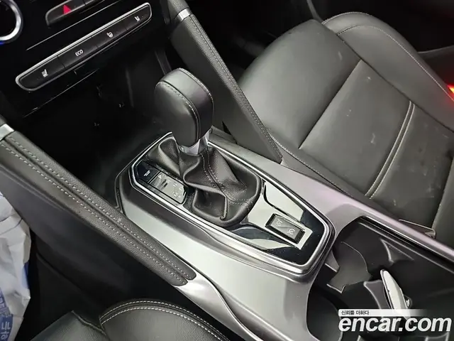 Renault (Samsung) QM6 2019 2.0 автомат (гидро), миниатюра 8 Renault (Samsung) QM6 2019 2.0 автомат (гидро), миниатюра 8
