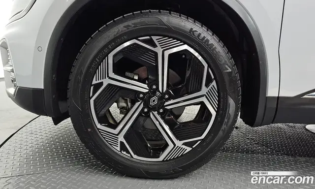 Renault (Samsung) QM6 2024 2.0 автомат (гидро), миниатюра 5