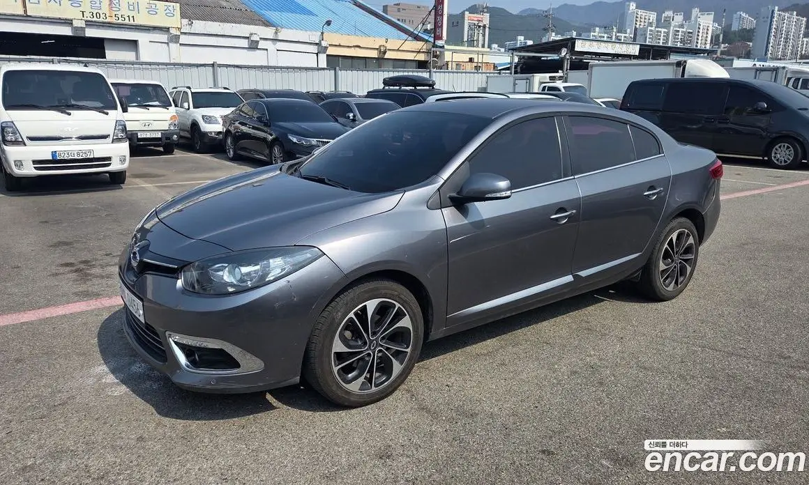 Renault (Samsung) SM3 2016 1.6 автомат (гидро), фото 2 Renault (Samsung) SM3 2016 1.6 автомат (гидро), фото 2