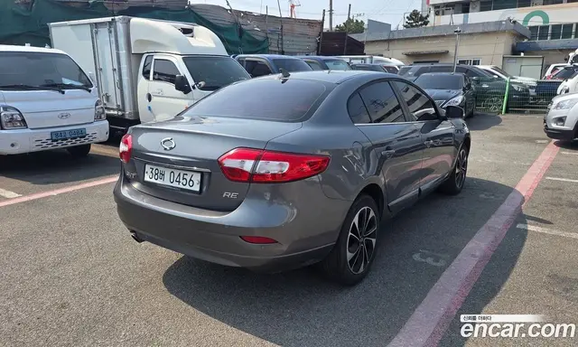 Renault (Samsung) SM3 2016 1.6 автомат (гидро), миниатюра 4 Renault (Samsung) SM3 2016 1.6 автомат (гидро), миниатюра 4