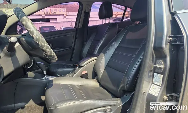Renault (Samsung) SM3 2016 1.6 автомат (гидро), миниатюра 8 Renault (Samsung) SM3 2016 1.6 автомат (гидро), миниатюра 8