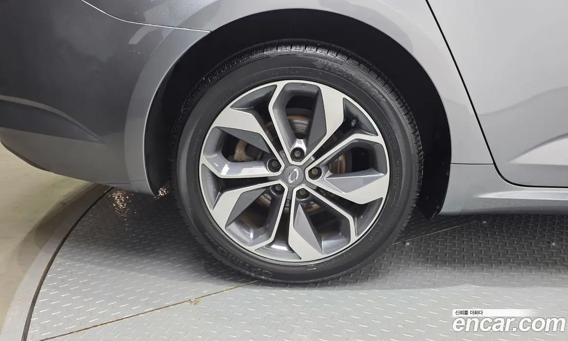 Renault (Samsung) SM6 2018 2.0 автомат (гидро), фото 5