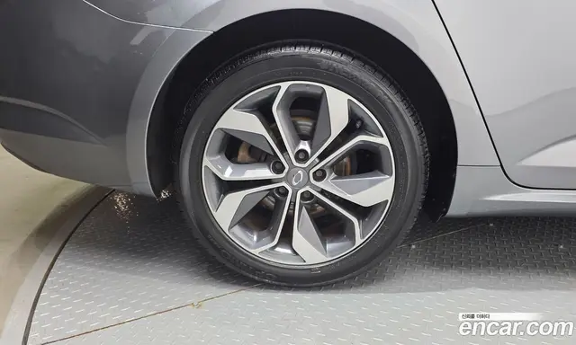 Renault (Samsung) SM6 2018 2.0 автомат (гидро), миниатюра 5