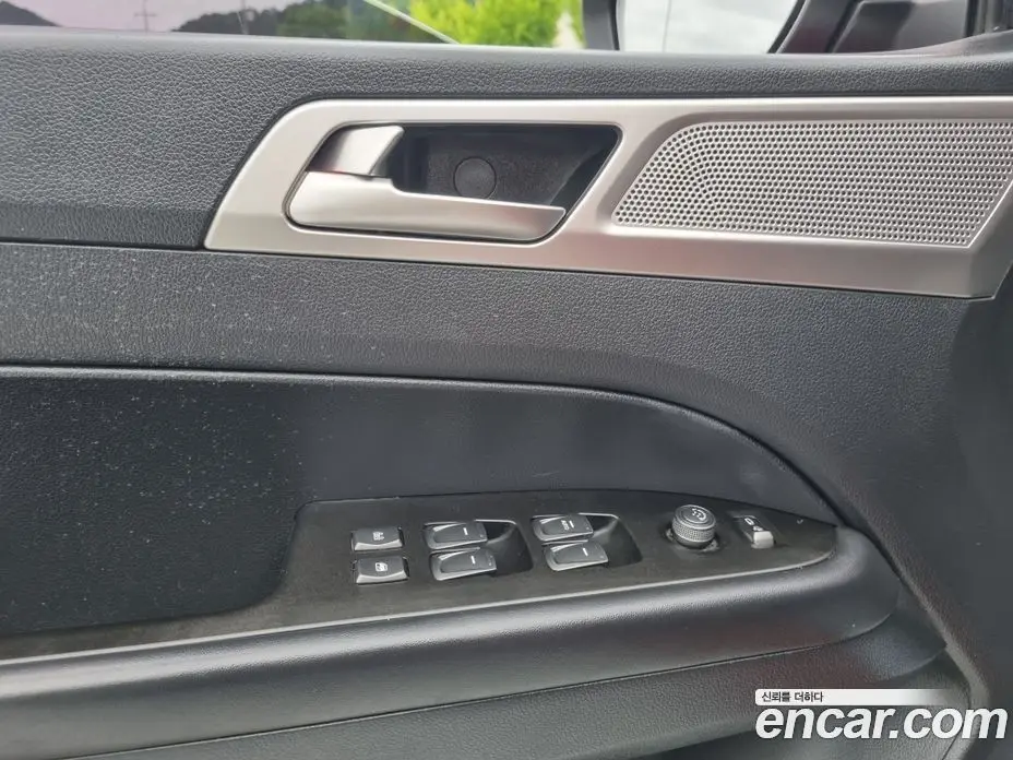 SsangYong Rexton 2018 2.2 автомат (гидро), фото 14