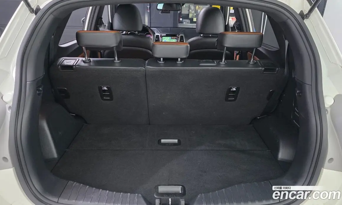 SsangYong TIBOLI 2017 1.6 автомат (гидро), фото 13 SsangYong TIBOLI 2017 1.6 автомат (гидро), фото 13