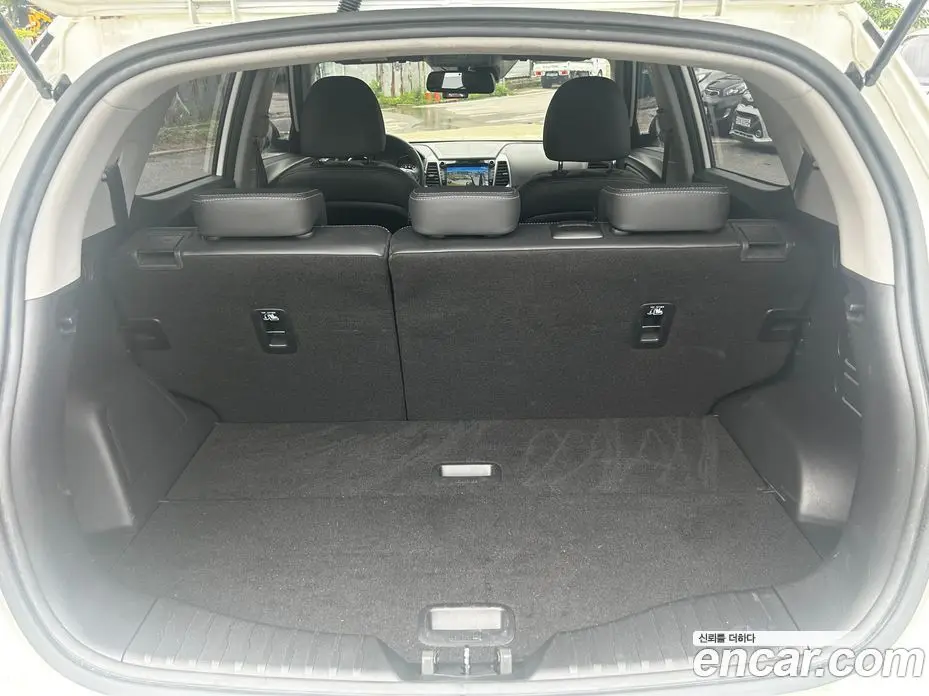 SsangYong TIBOLI 2019 1.6 автомат (гидро), фото 9 SsangYong TIBOLI 2019 1.6 автомат (гидро), фото 9