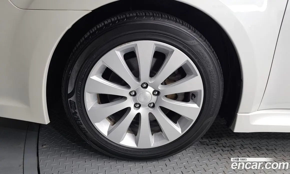 Subaru Legacy 2011 3.6 автомат (гидро), фото 5