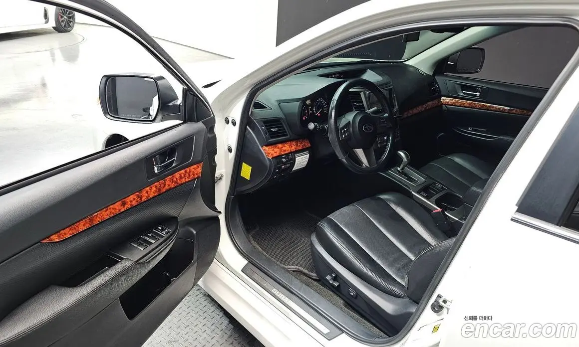 Subaru Legacy 2011 3.6 автомат (гидро), фото 10