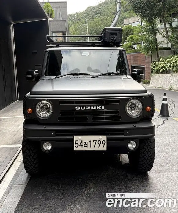 Suzuki Jimny 2021 0.7 автомат (гидро), фото 3