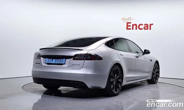 Tesla Model S 2019 0.3 автомат (гидро), миниатюра 2 Tesla Model S 2019 0.3 автомат (гидро), миниатюра 2