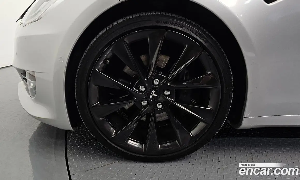 Tesla Model S 2019 0.3 автомат (гидро), фото 5 Tesla Model S 2019 0.3 автомат (гидро), фото 5