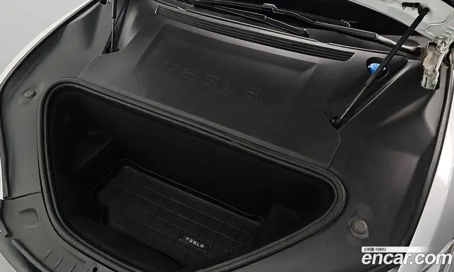 Tesla Model S 2019 0.3 автомат (гидро), миниатюра 6 Tesla Model S 2019 0.3 автомат (гидро), миниатюра 6