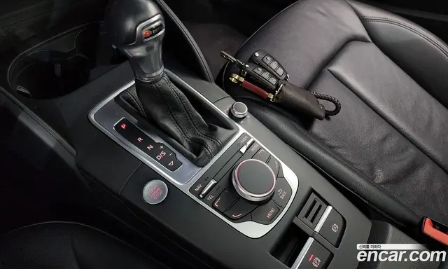 Audi A3 2015 1.6 автомат (гидро), миниатюра 9
