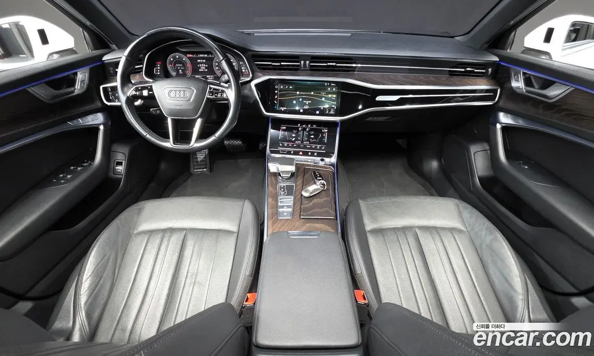Audi A6 2020 2.0 автомат (гидро), фото 7