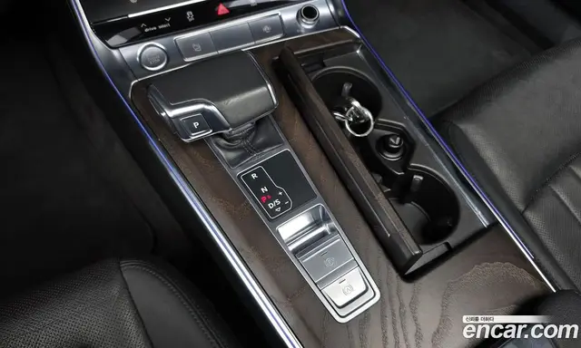 Audi A6 2020 2.0 автомат (гидро), миниатюра 9