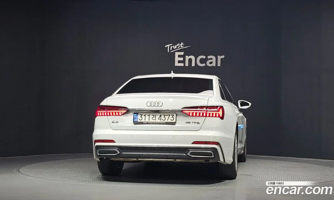 Audi A6 2021 2.0 автомат (гидро), фото 4