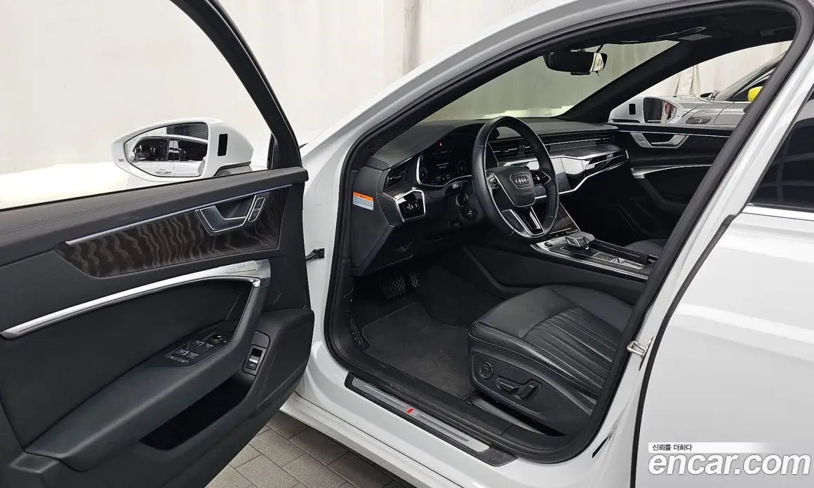 Audi A6 2021 2.0 автомат (гидро), фото 10
