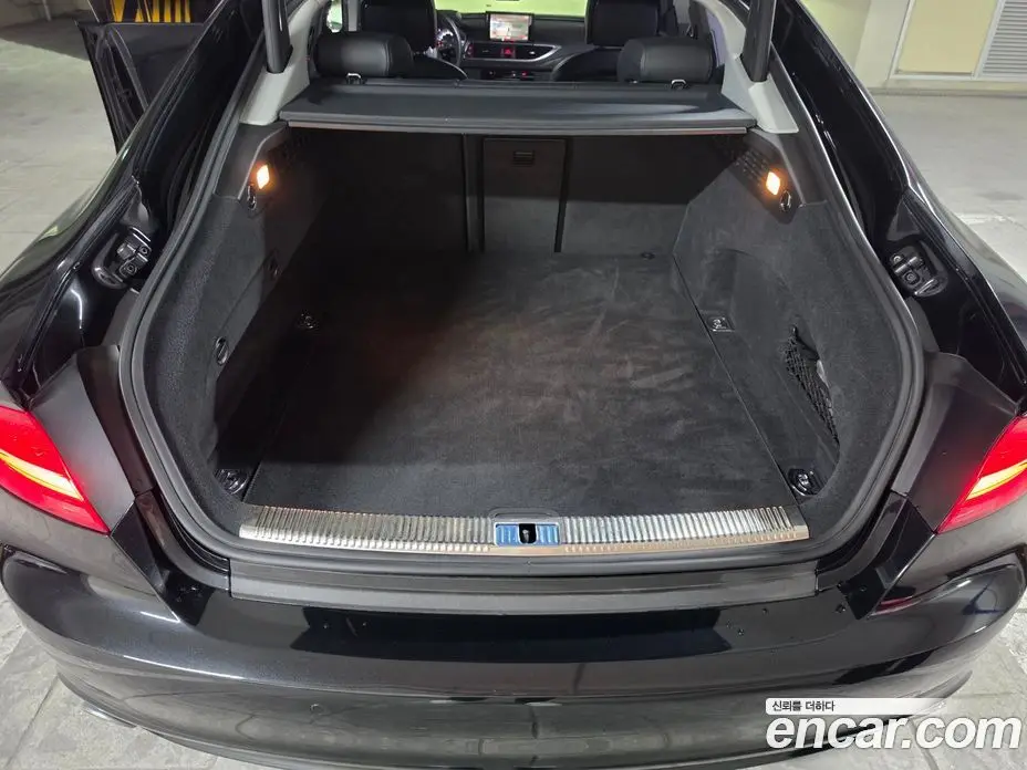 Audi A7 2011 3.0 автомат (гидро), фото 20 Audi A7 2011 3.0 автомат (гидро), фото 20