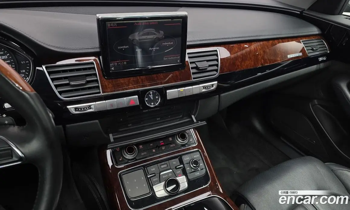 Audi A8 2012 4.2 автомат (гидро), фото 14 Audi A8 2012 4.2 автомат (гидро), фото 14