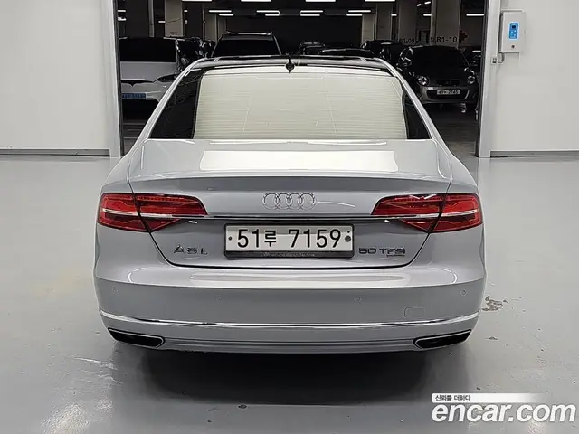 Audi A8 2014 3.0 автомат (гидро), миниатюра 3