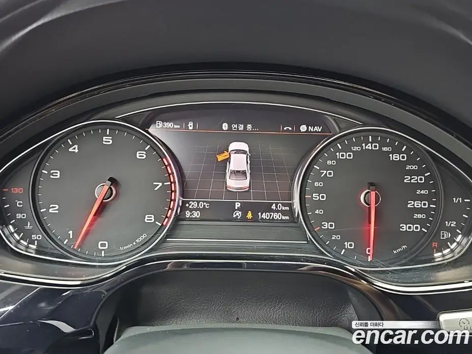 Audi A8 2014 3.0 автомат (гидро), фото 6