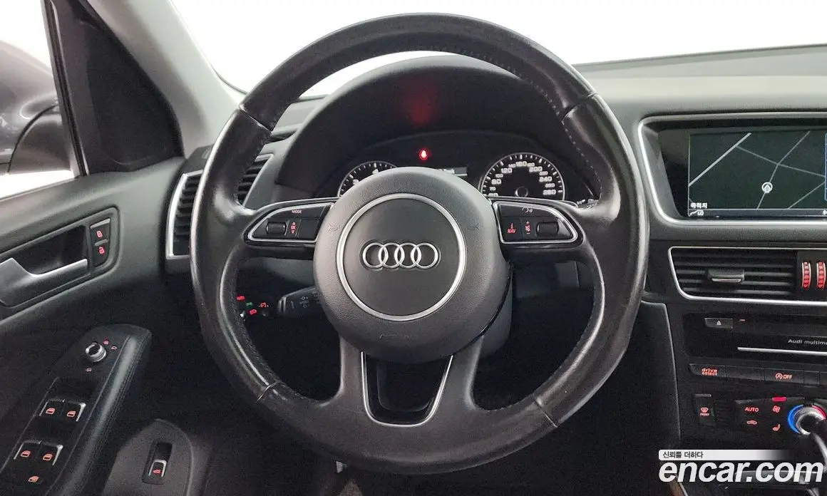 Audi Q5 2014 2.0 автомат (гидро), фото 13 Audi Q5 2014 2.0 автомат (гидро), фото 13